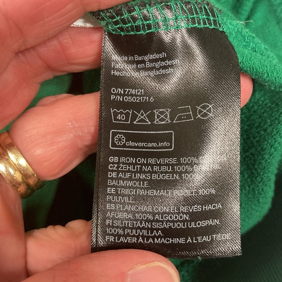 H&am Tom and Jerry Christmas sweatshirt unisex 6/7 - Picture 8 of 10